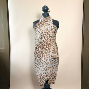 SALCOMBE lightweight leopard print scarf/sarong