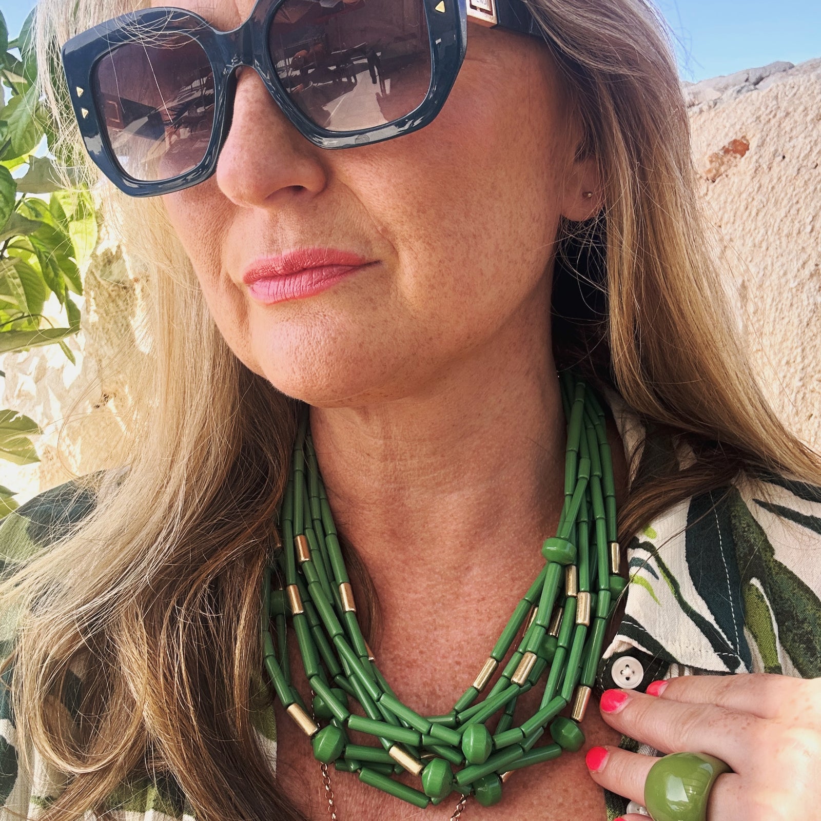 NINA multi-beaded resin short necklace