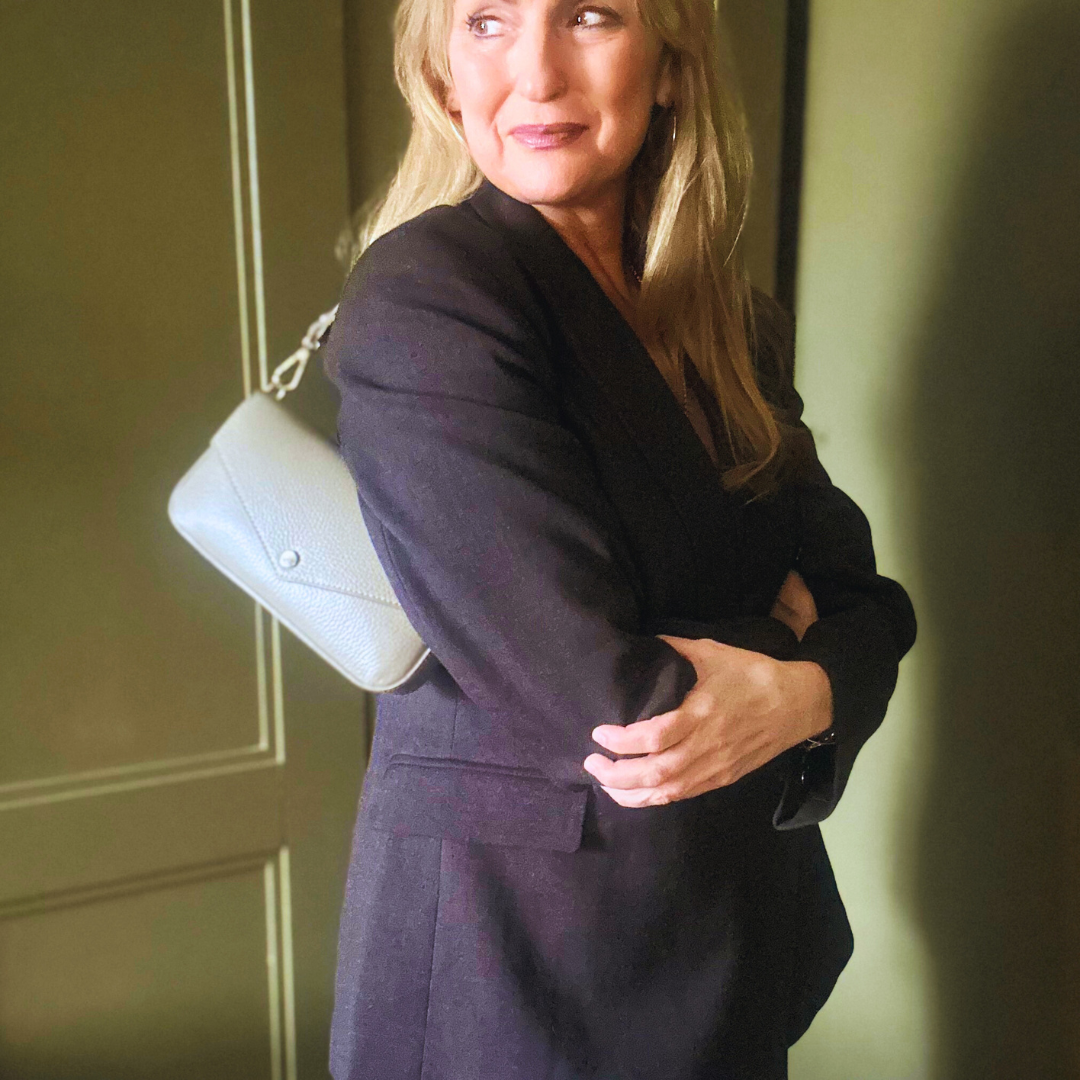 BOLOGNA small leather envelope shoulder bag