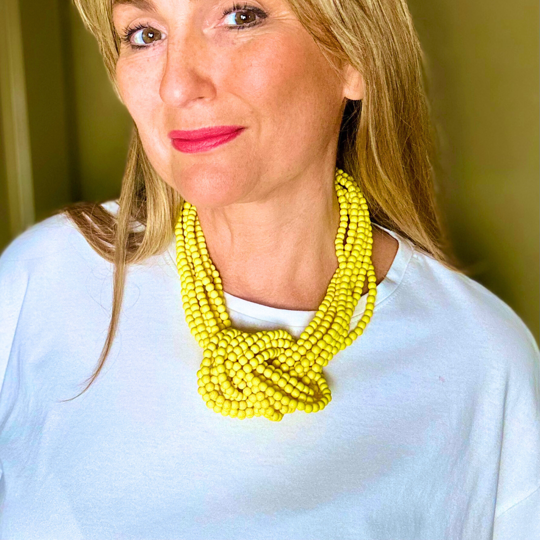 DOREEN resin bead knot choker necklace