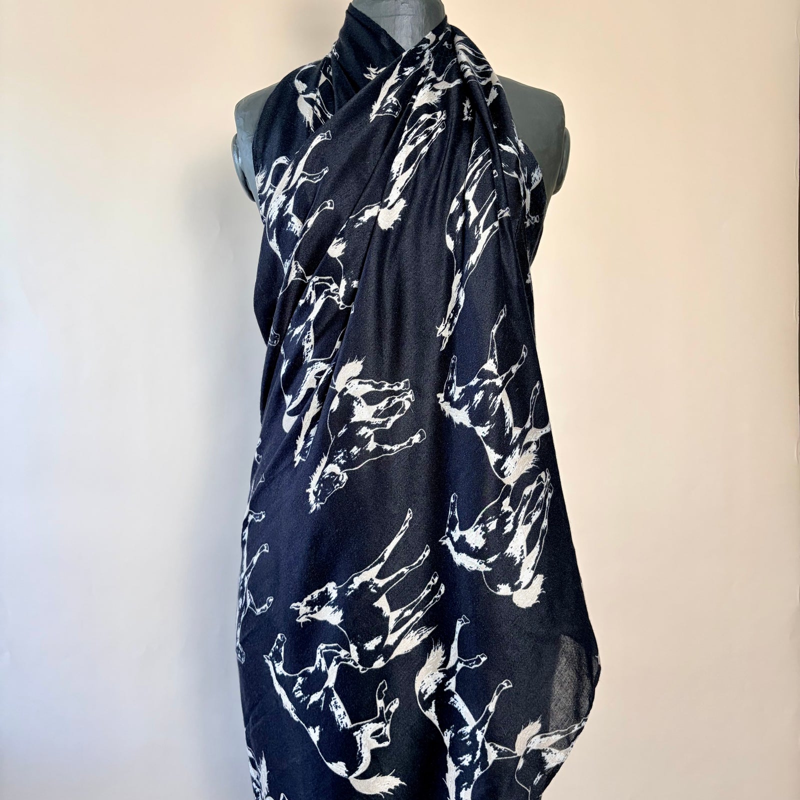 LIghtweight long scarf/sarong with horse design 'LAVENHAM'