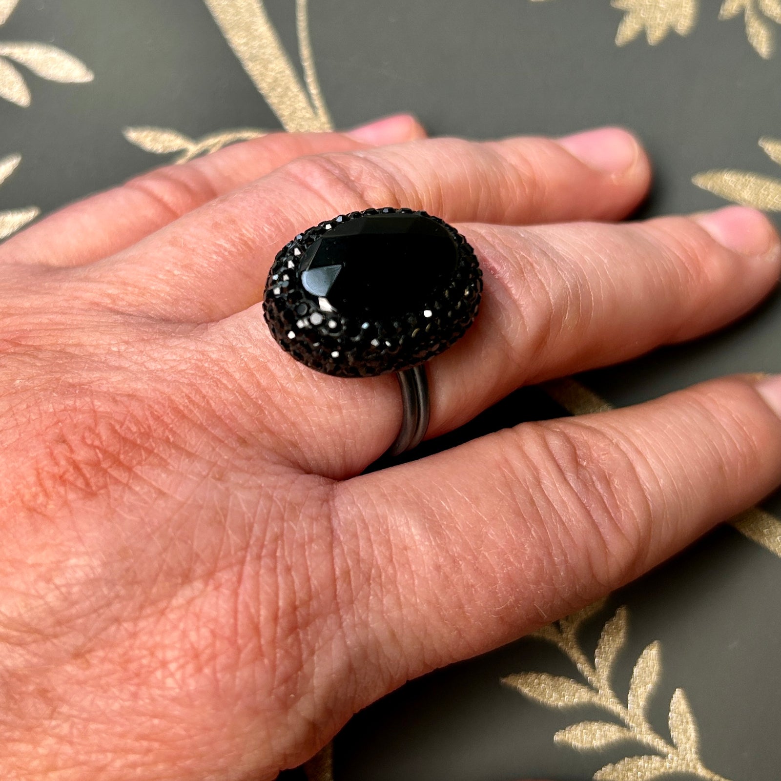Handmade onyx gemstone and crystal cocktail ring 'IMOGEN'