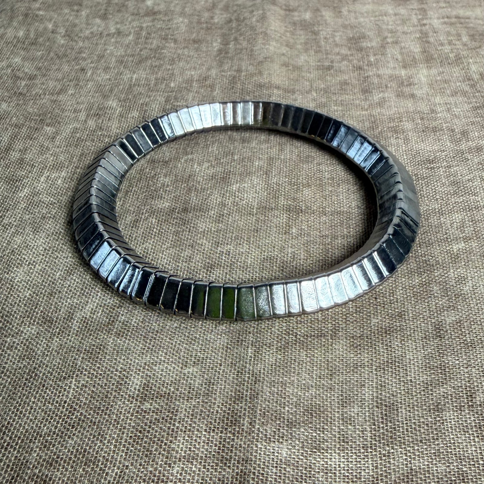 Stretch metal bracelet 'ZOYA'