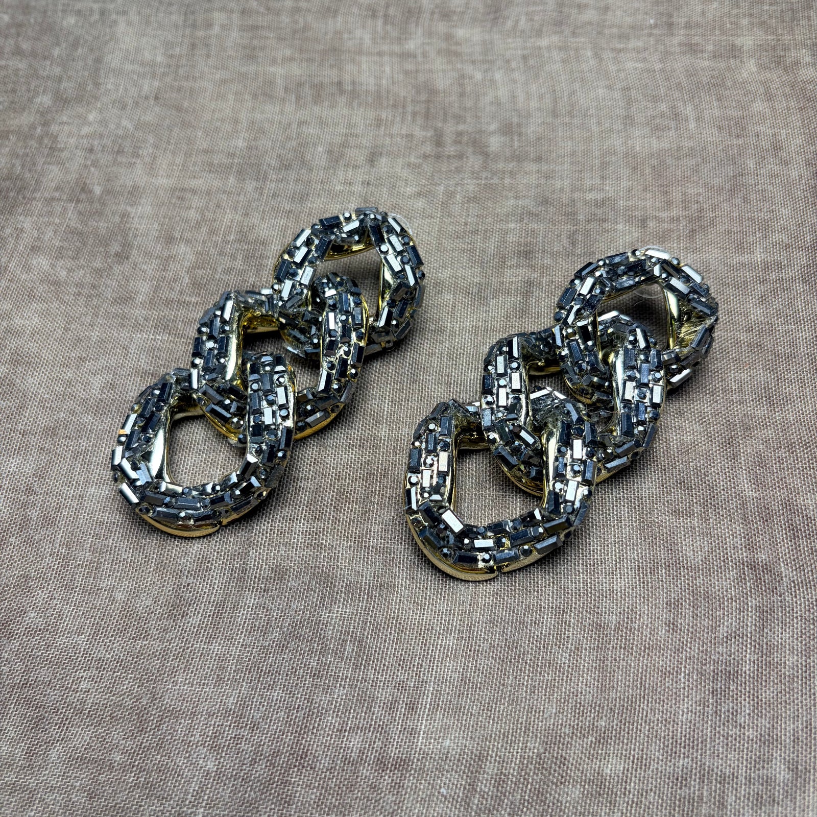 Crystal link statement earrings 'PATSY'