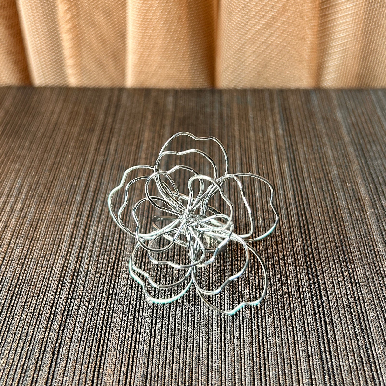 HANNAH steel filigree flower adjustable ring