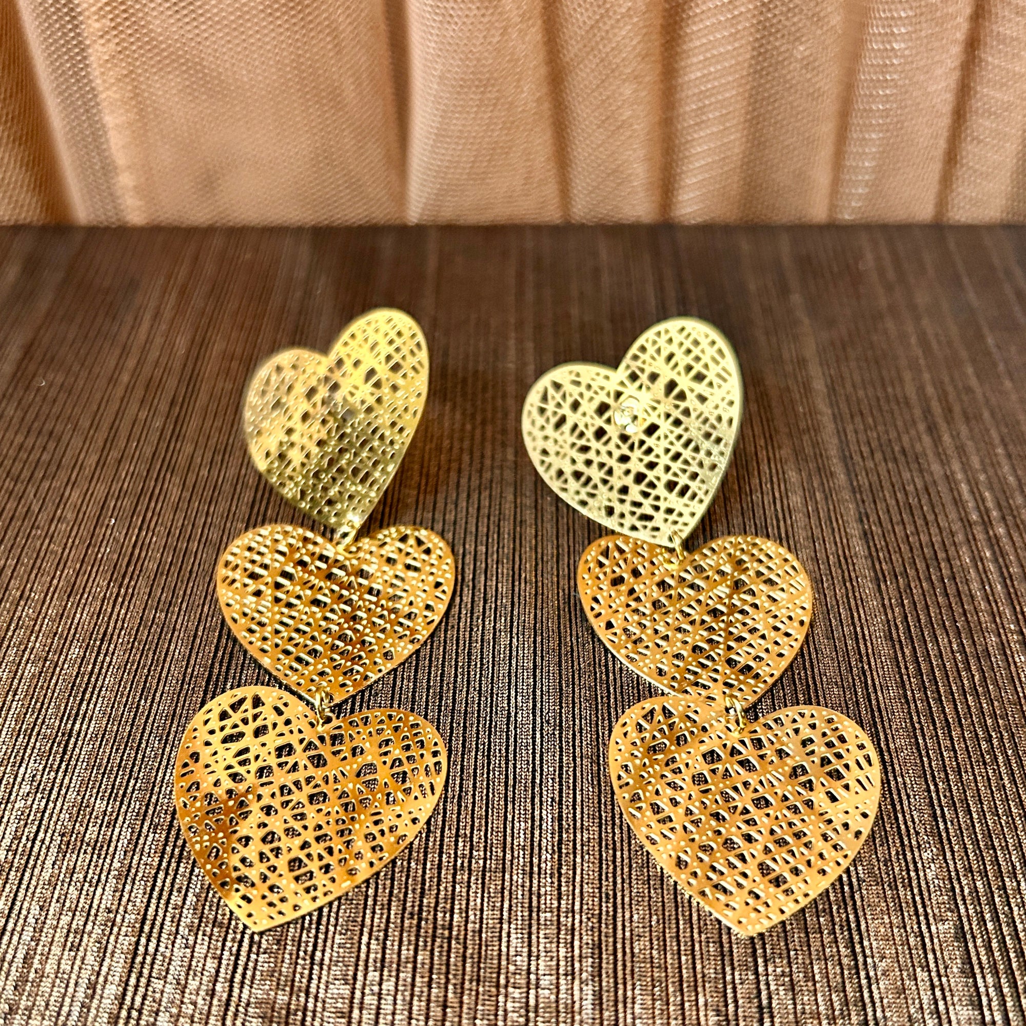 'Suzanne' filigree heart drop earrings