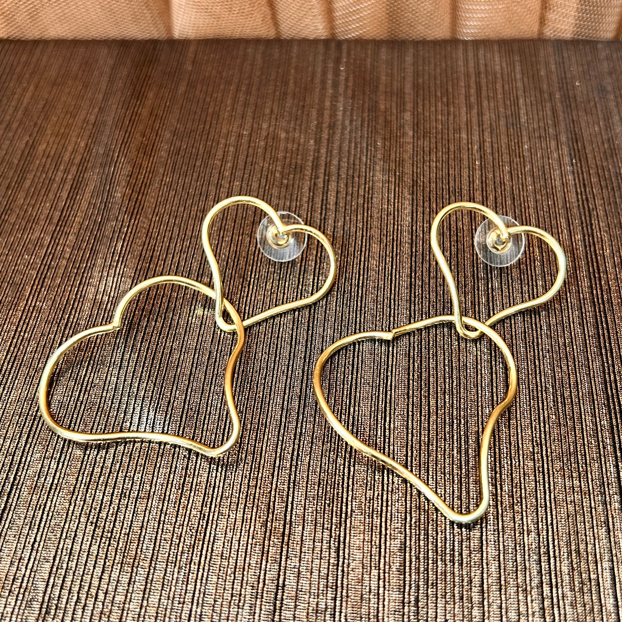 'Claudia' double heart metal drop earrings