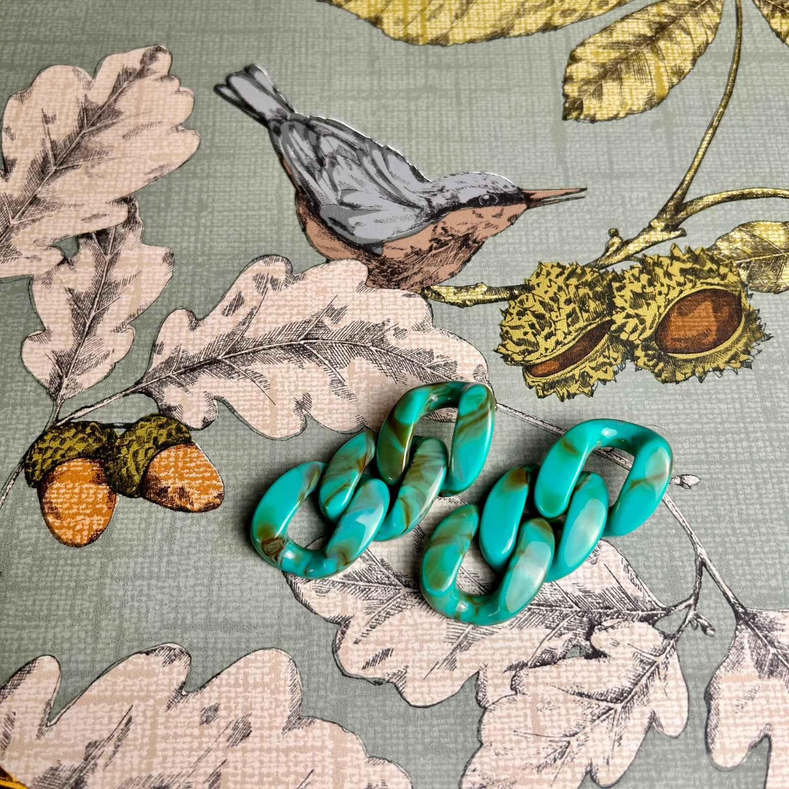 CAROLE resin link drop earrings