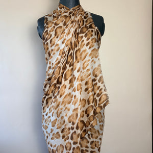 Lightweight leopard print scarf/sarong 'SALCOMBE'