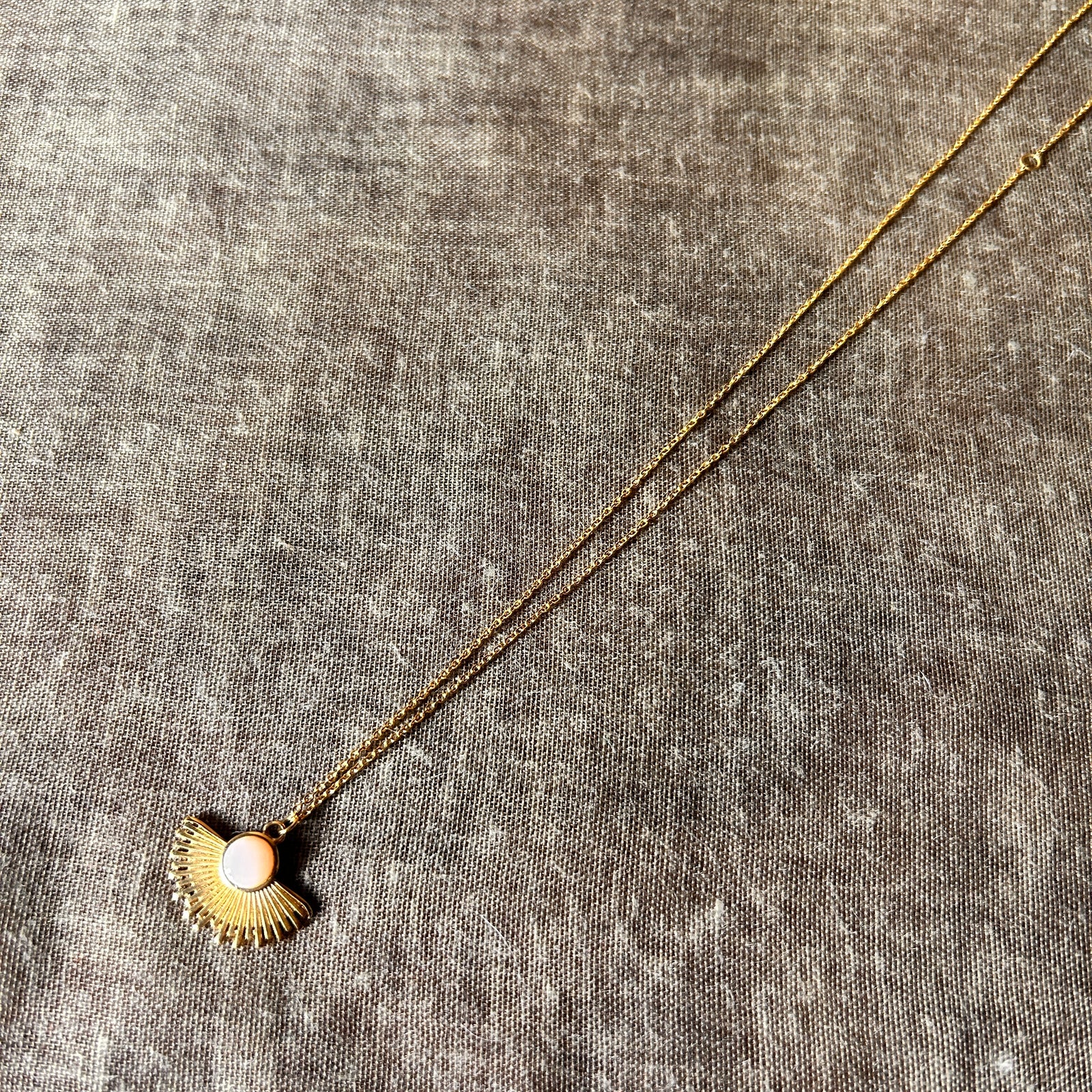 HILDA sun stone short steel necklace