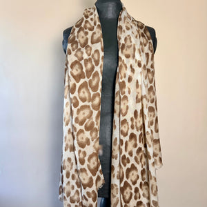 Lightweight leopard print scarf/sarong 'SALCOMBE'
