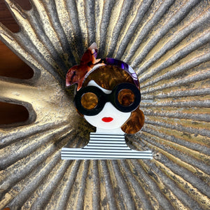 ALANI girl with glasses phone grip