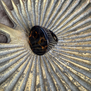 ALISON large round resin ring