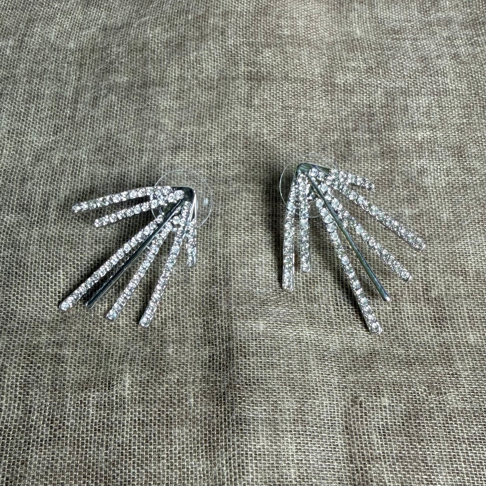 REMI crystal sparks stud earrings