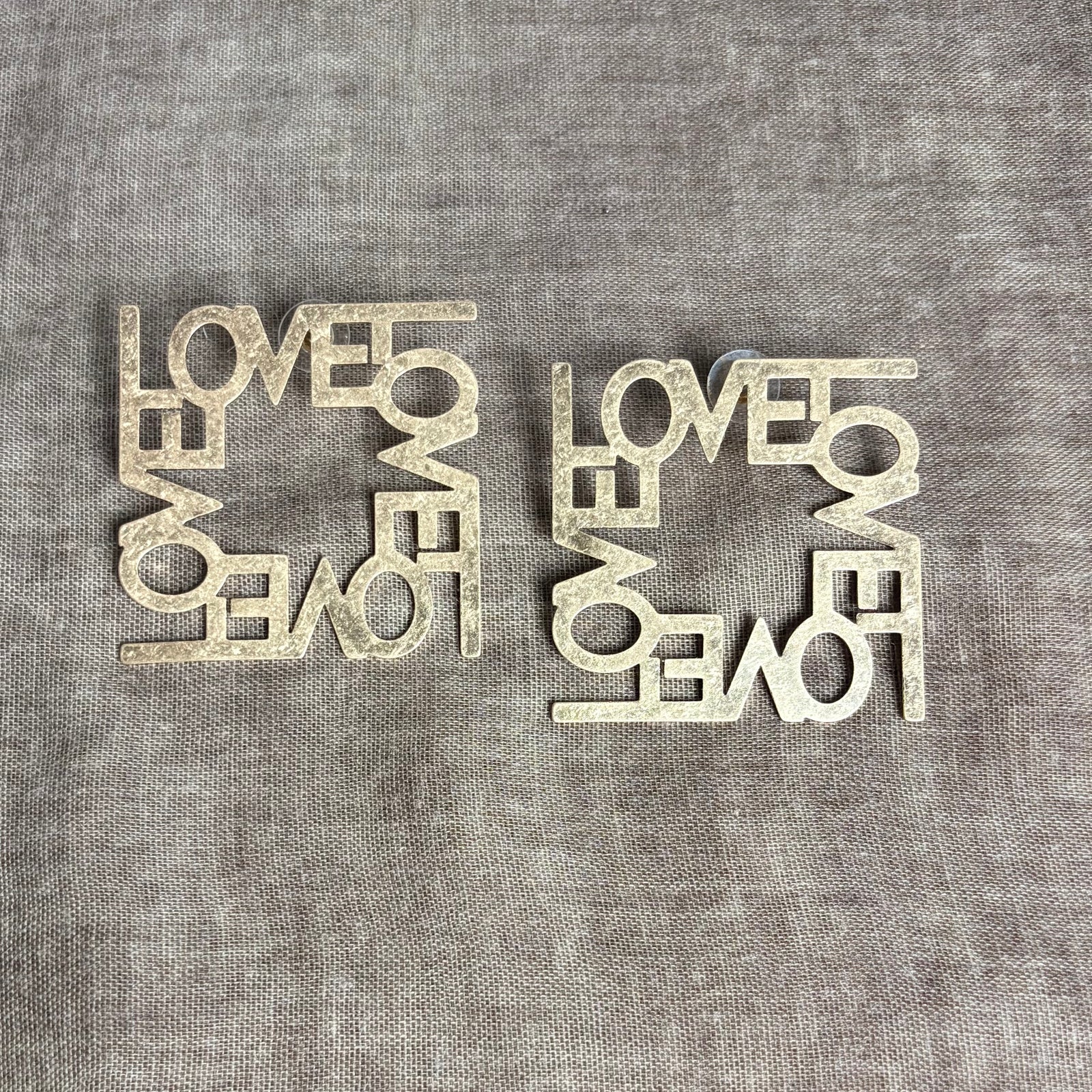 KAYLEE large square filigree love earrings