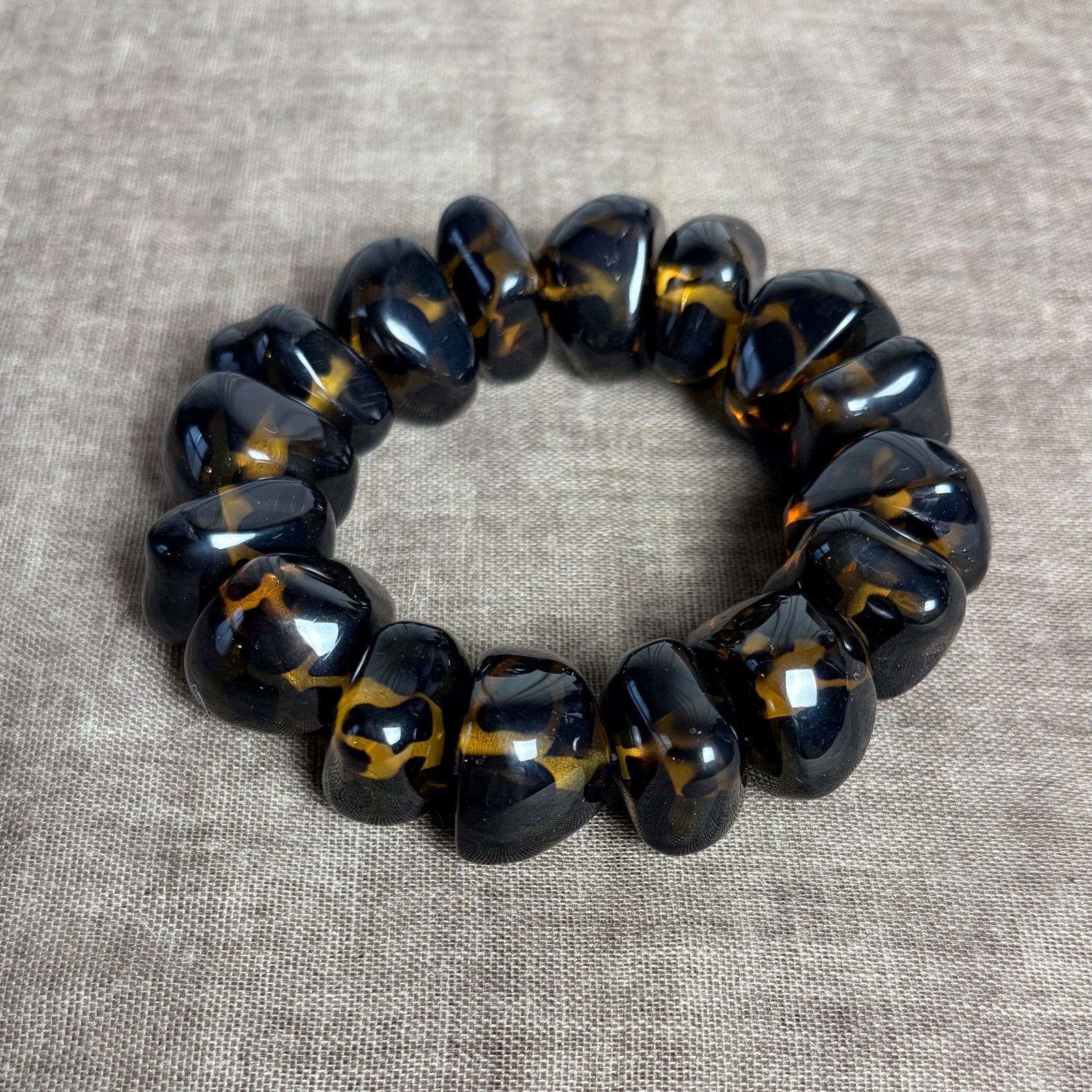 OLIVE resin beaded bracelet