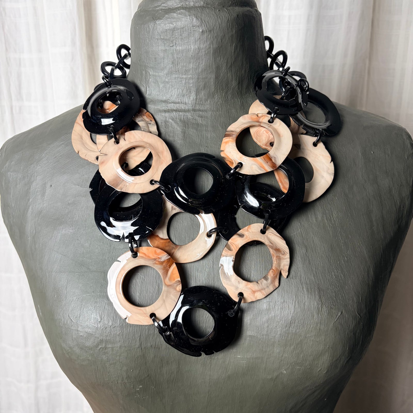 NOVA multi resin circle statement necklace