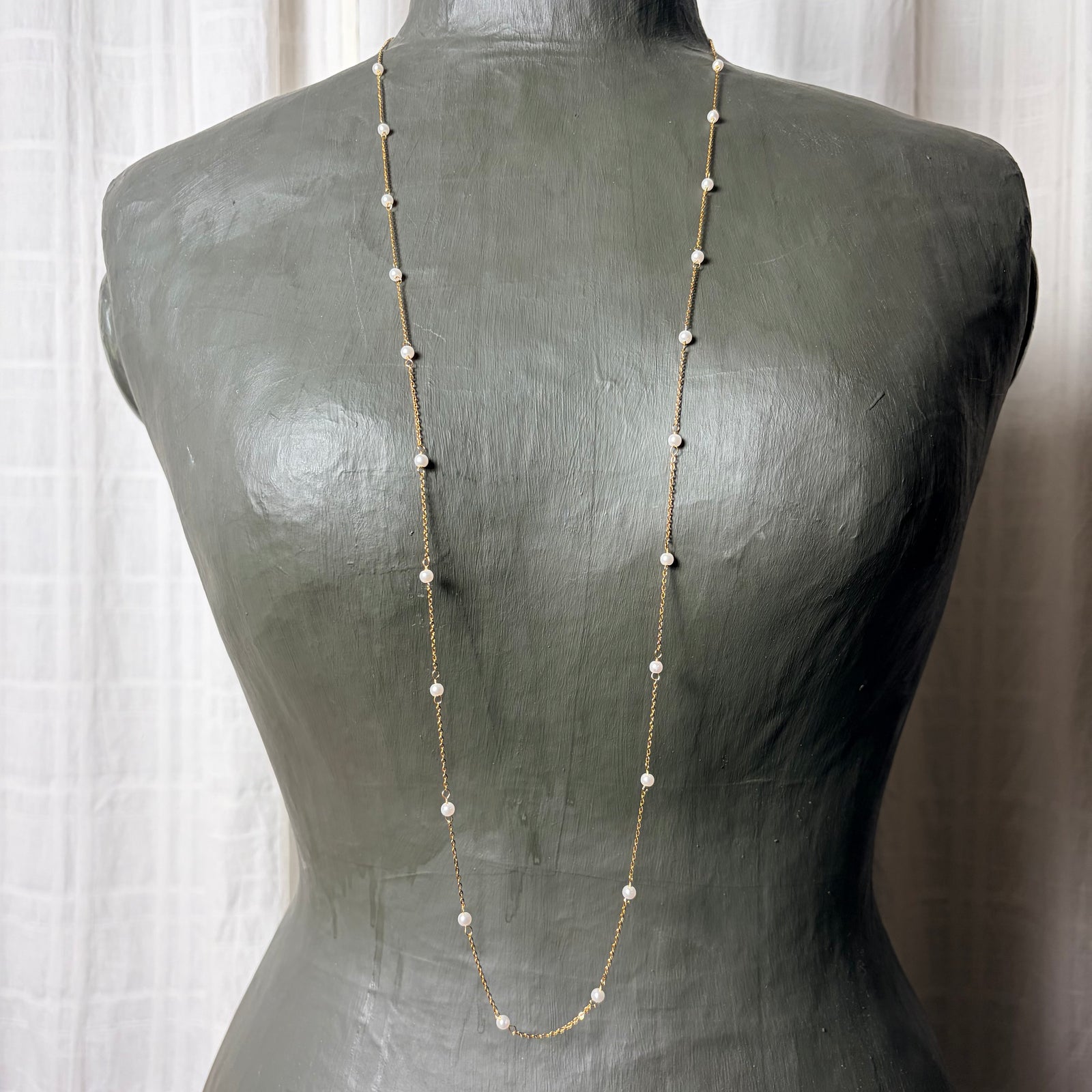OPHELIA long steel necklace with pearl beads