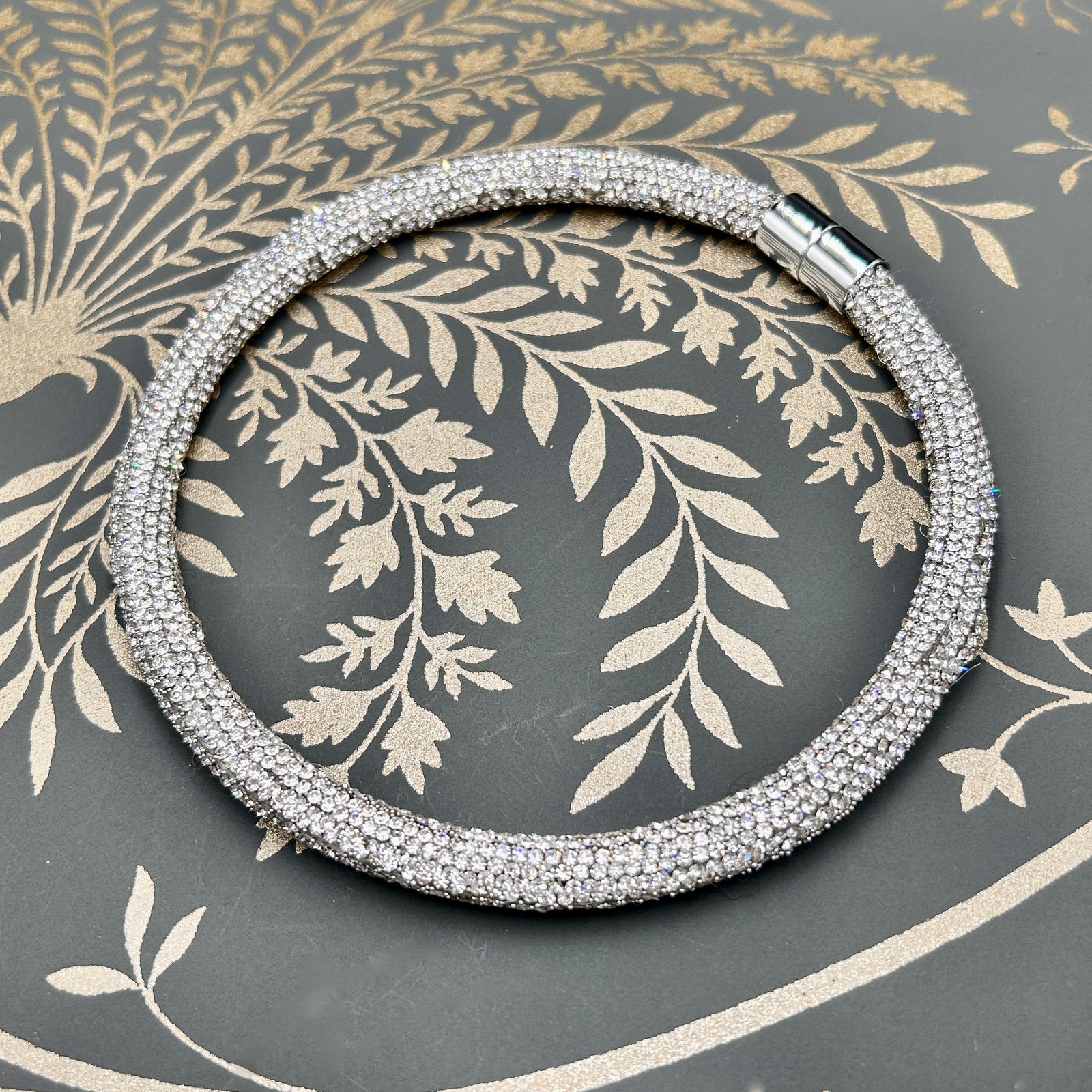 LORETTA metal and crystal choker necklace