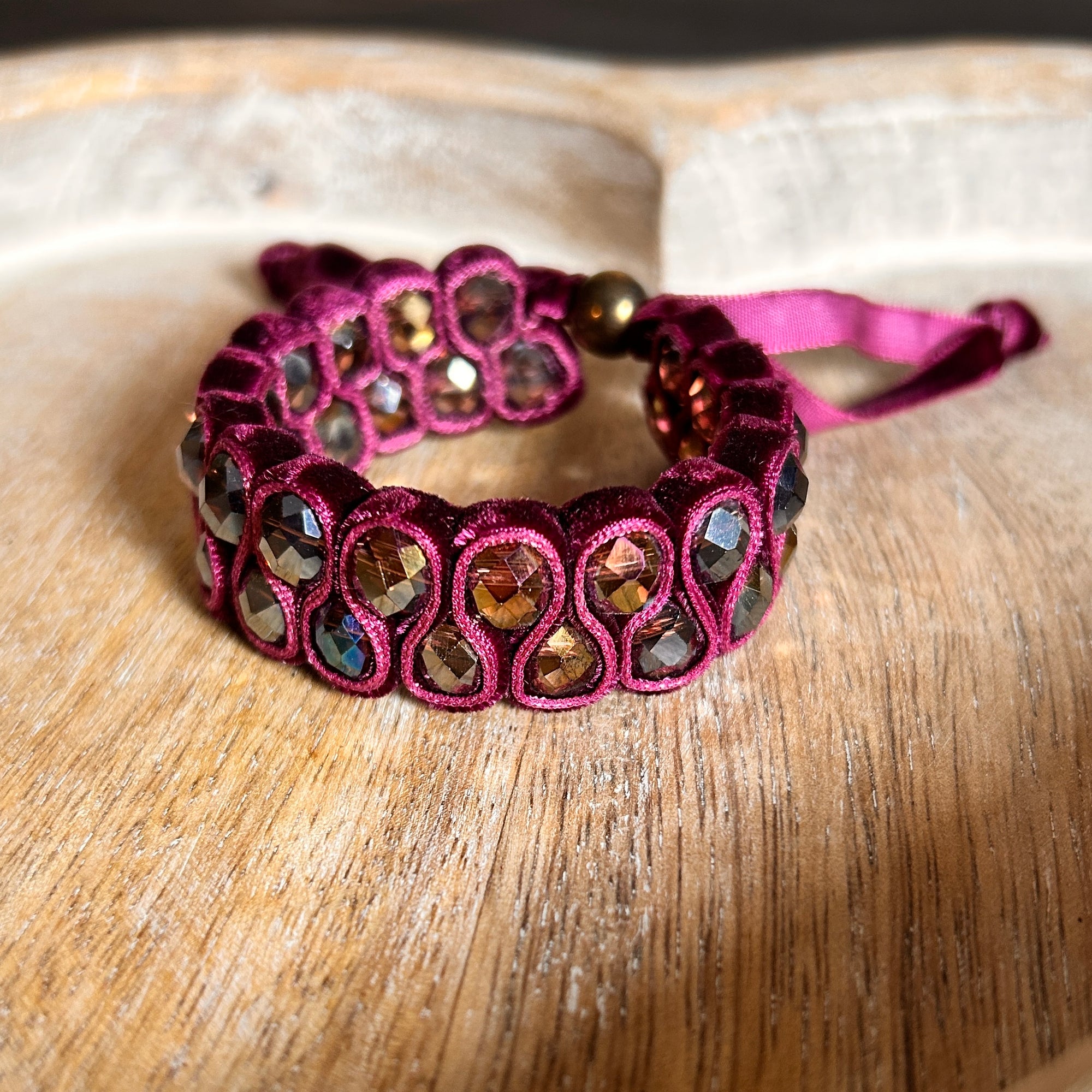 'Dawn' velvet ribbon and iridescent bead slider bracelet