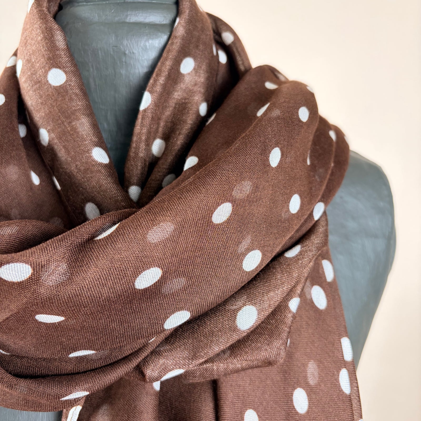 Spot modal scarf 'BRIGHTON'