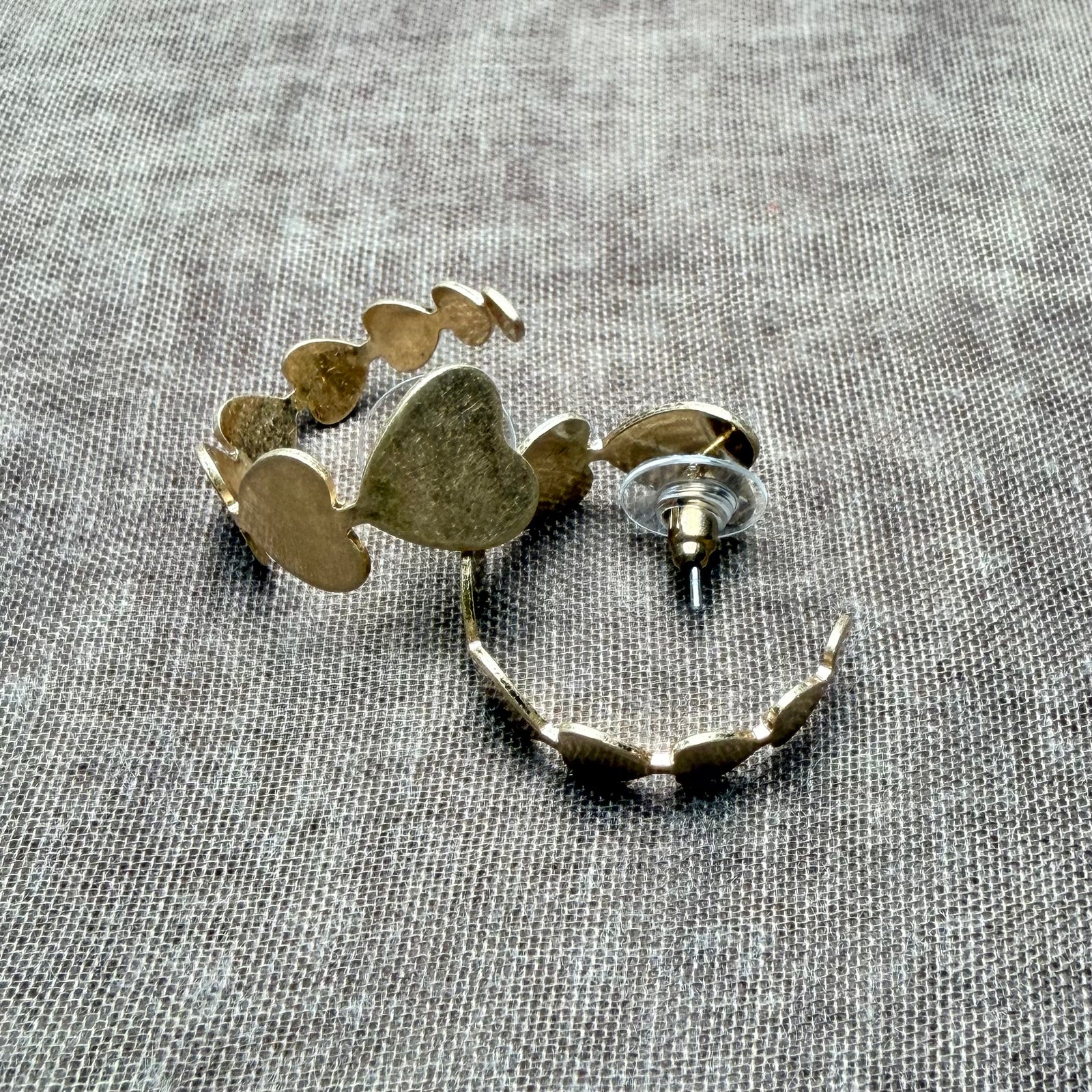 metal heart hoop earrings 