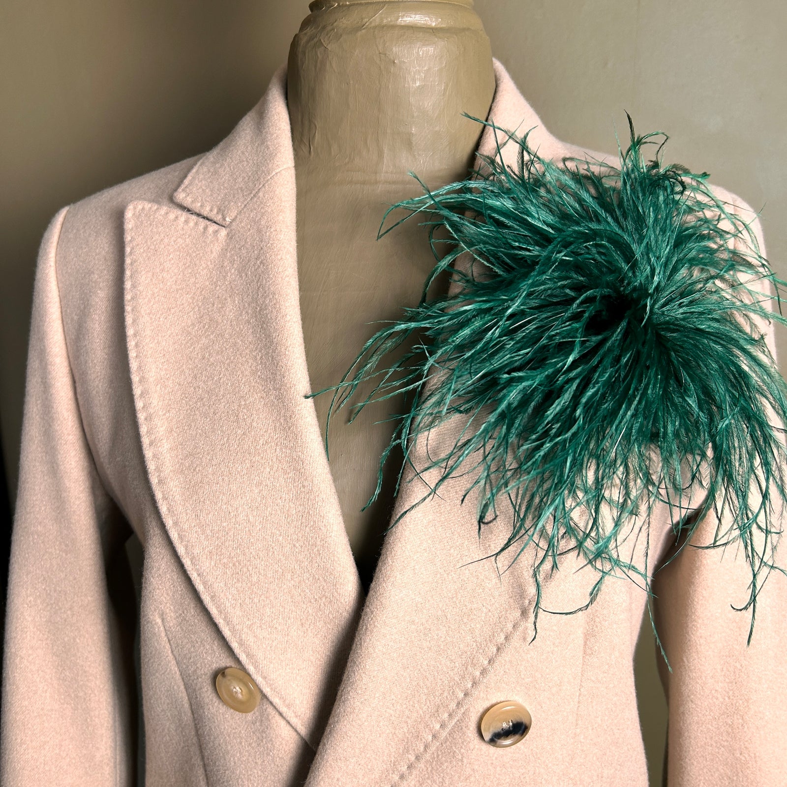 DELIA large ostrich feather brooch and fascinator