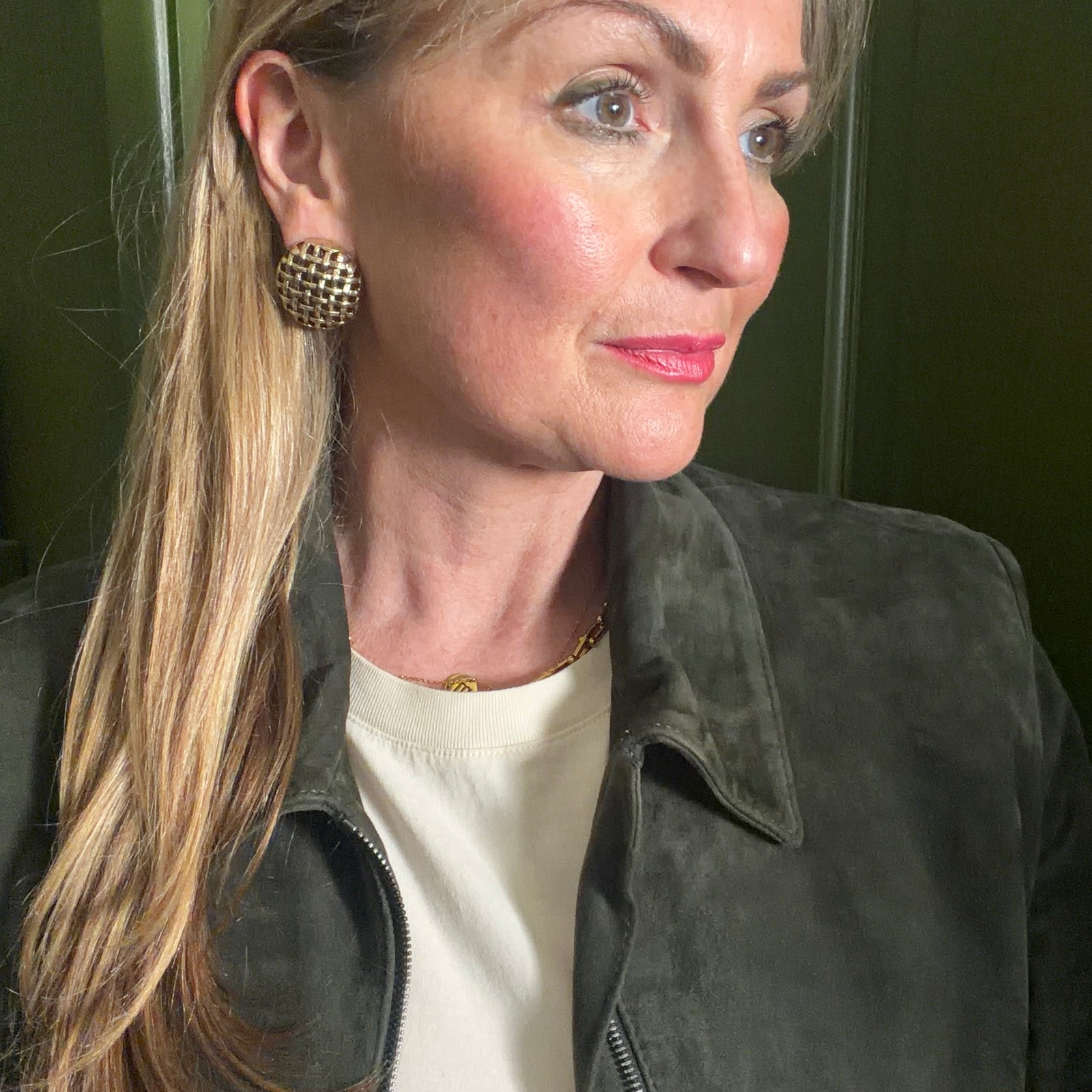 YOLAINE medium metal lattice style metal stud earrings