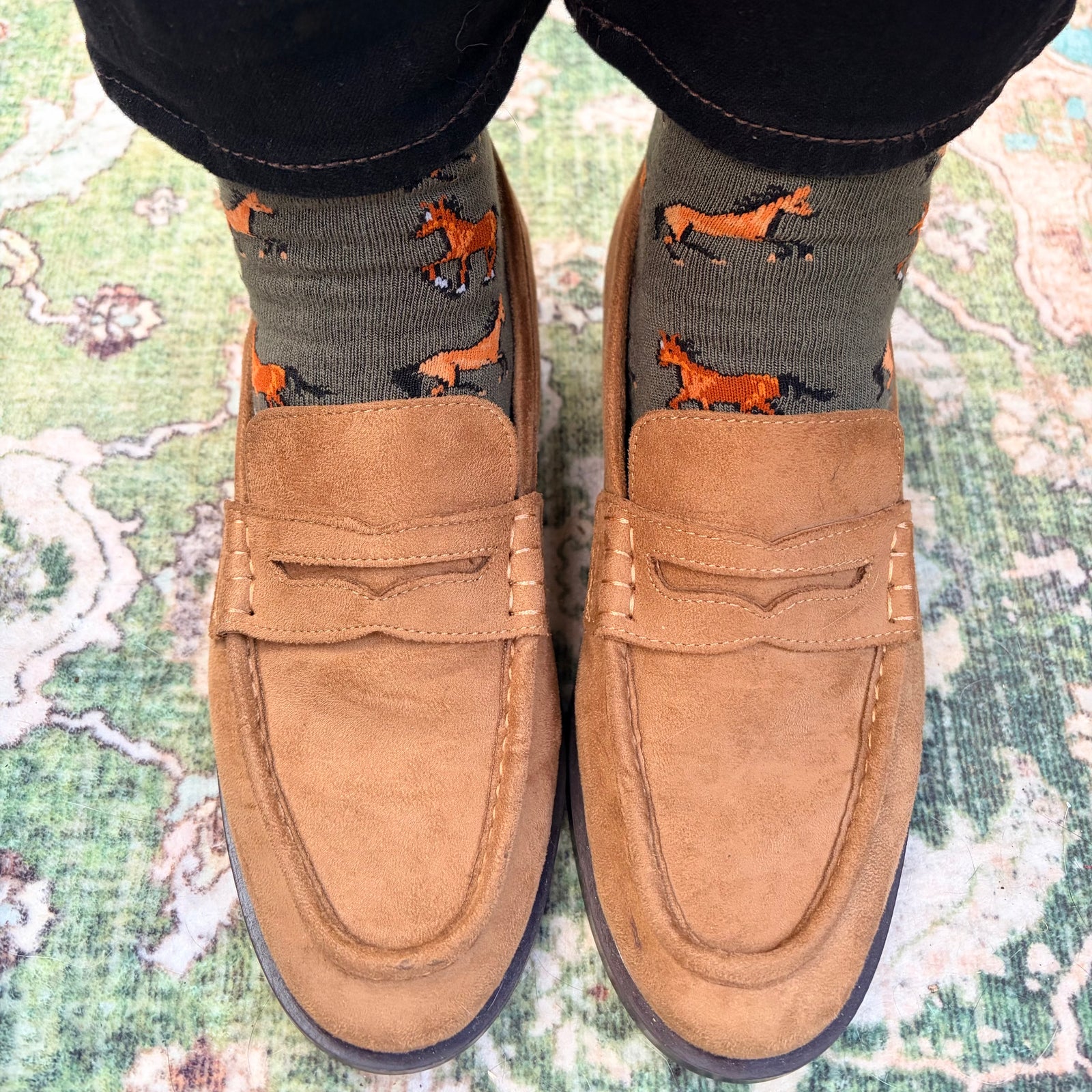 AINTREE happy horse print ankle socks