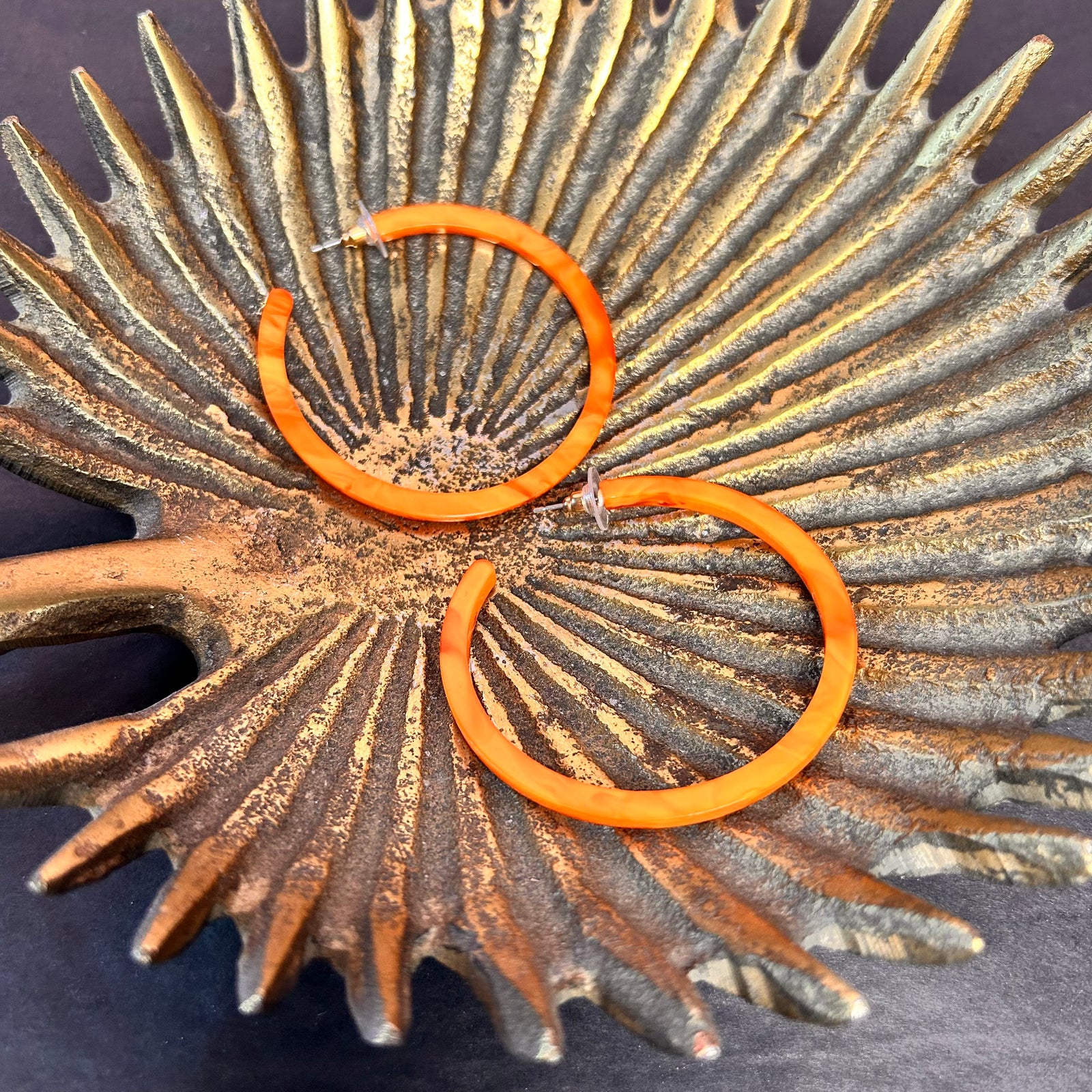 EMILY large resin hoop earrings