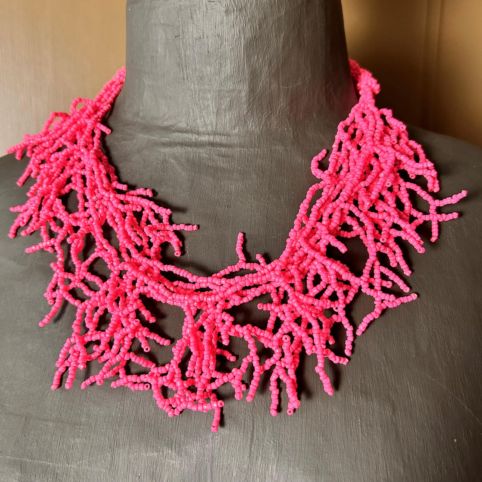 ARIANA coral beaded choker necklace