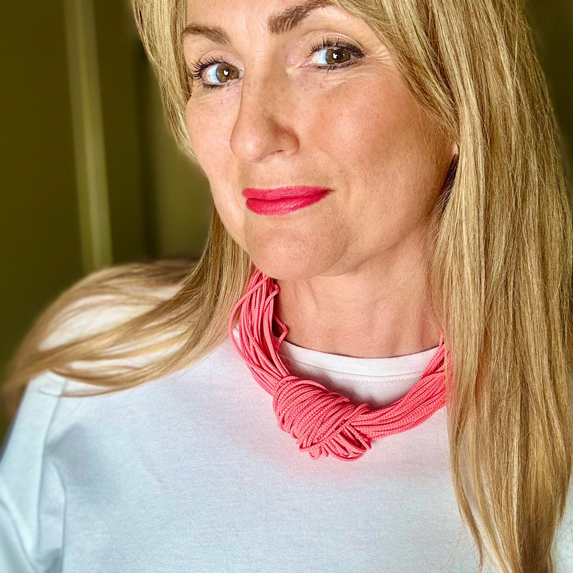 ARABELLA elastic knot choker necklace