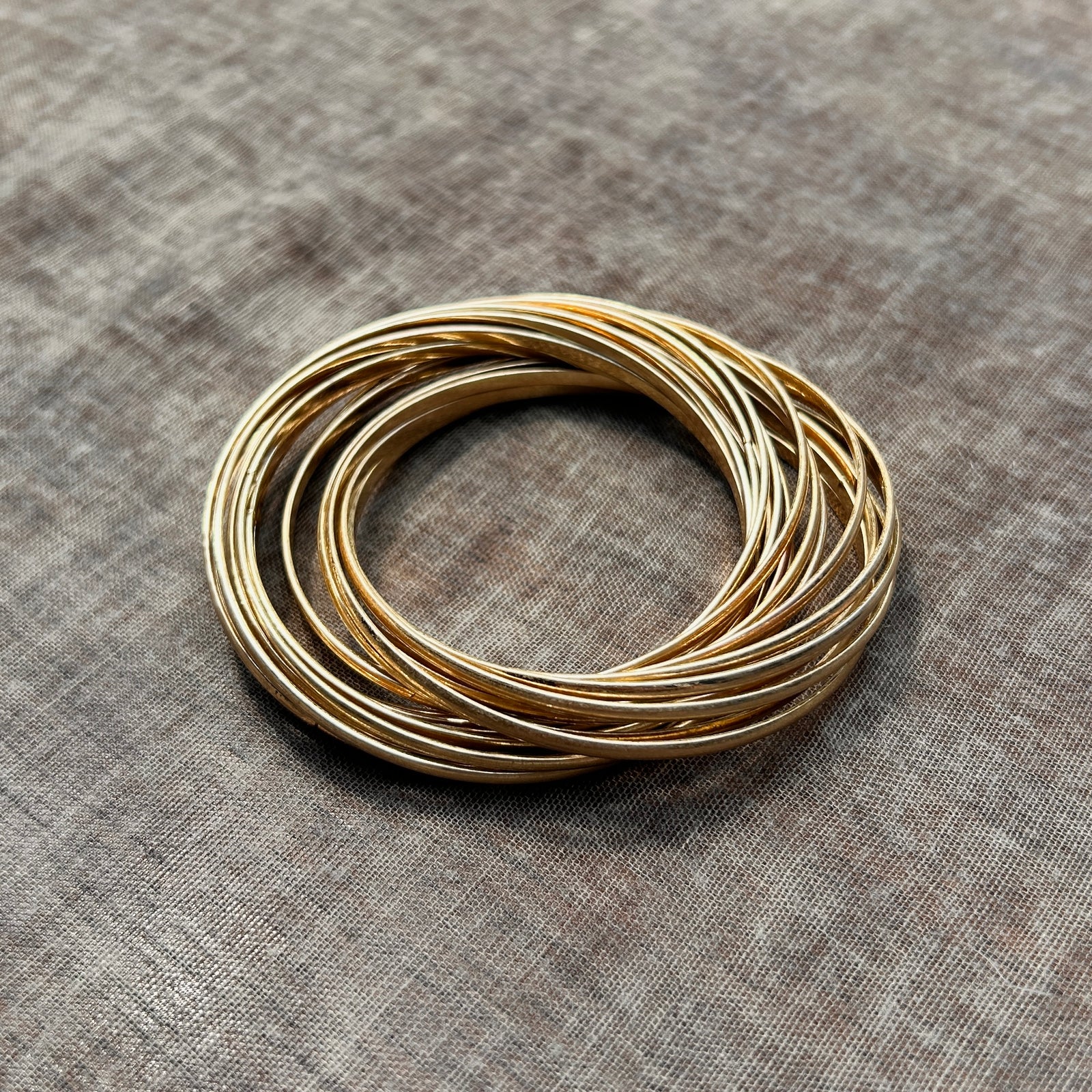 CLOTEIL multi-band metal bracelet