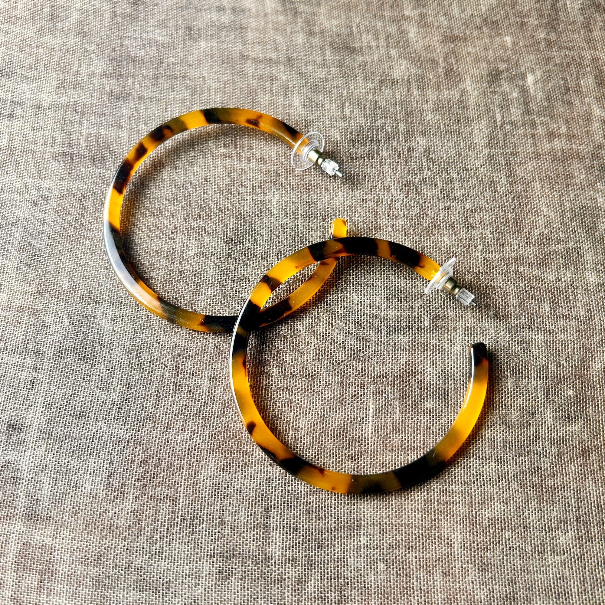 'Emily' resin hoop earrings