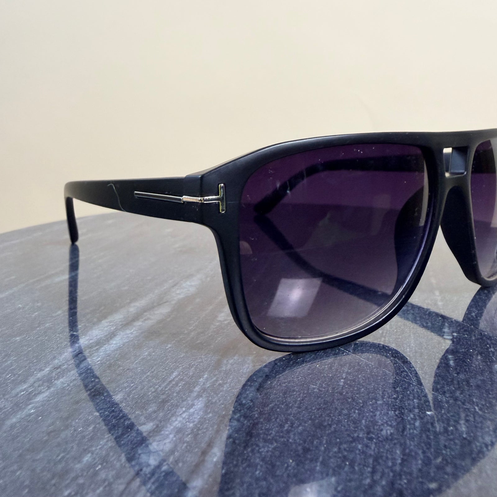 NEW ZEALAND brow bar rectangle shape mens sunglasses