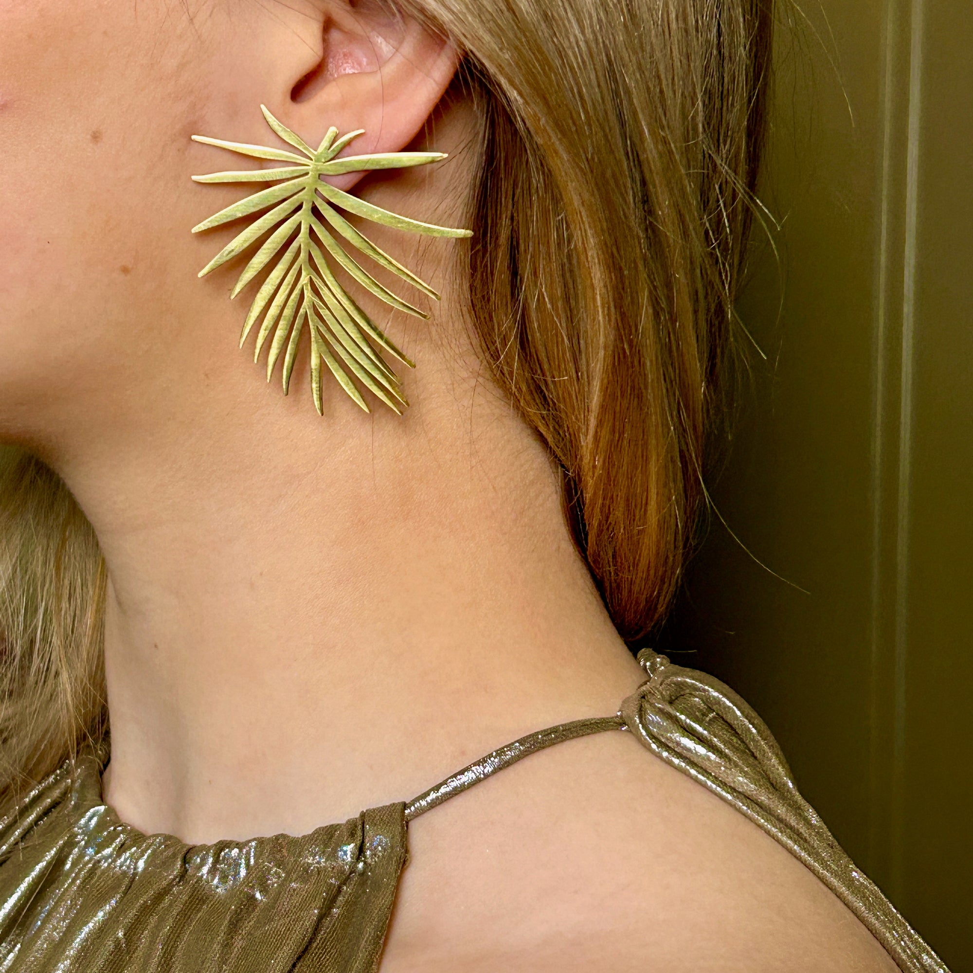 'Alexis'  cut out leaf design earrings