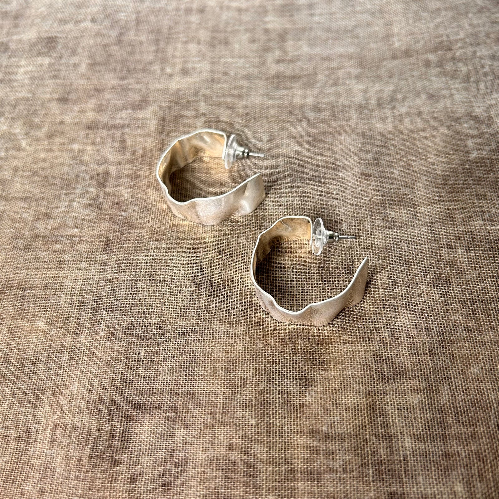 TALI flat metal hoop earrings