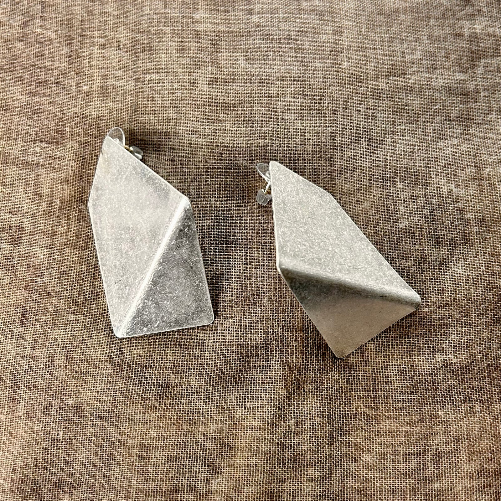 PHOEBE geometric shaped stud earrings