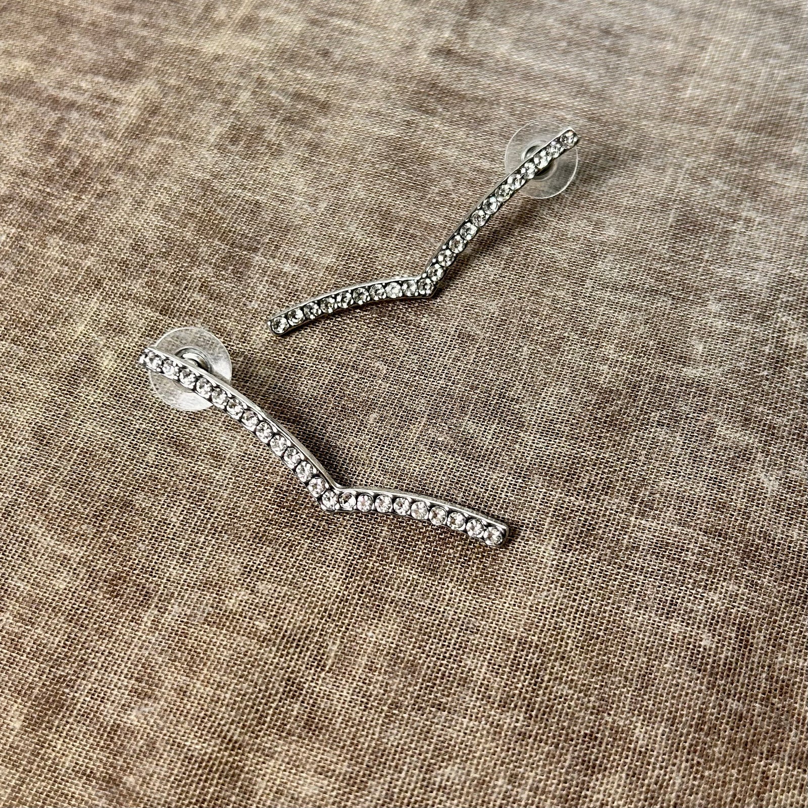 LEA crystal lightning bolt stud earrings