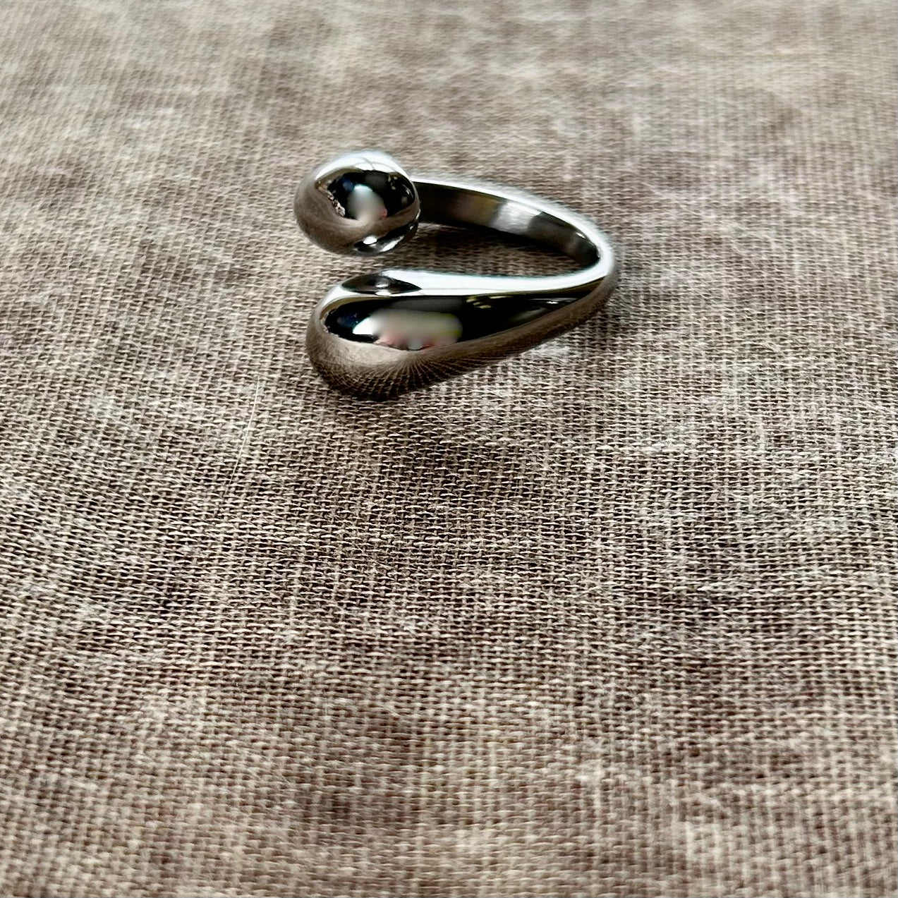 ANDREA double drop steel ring