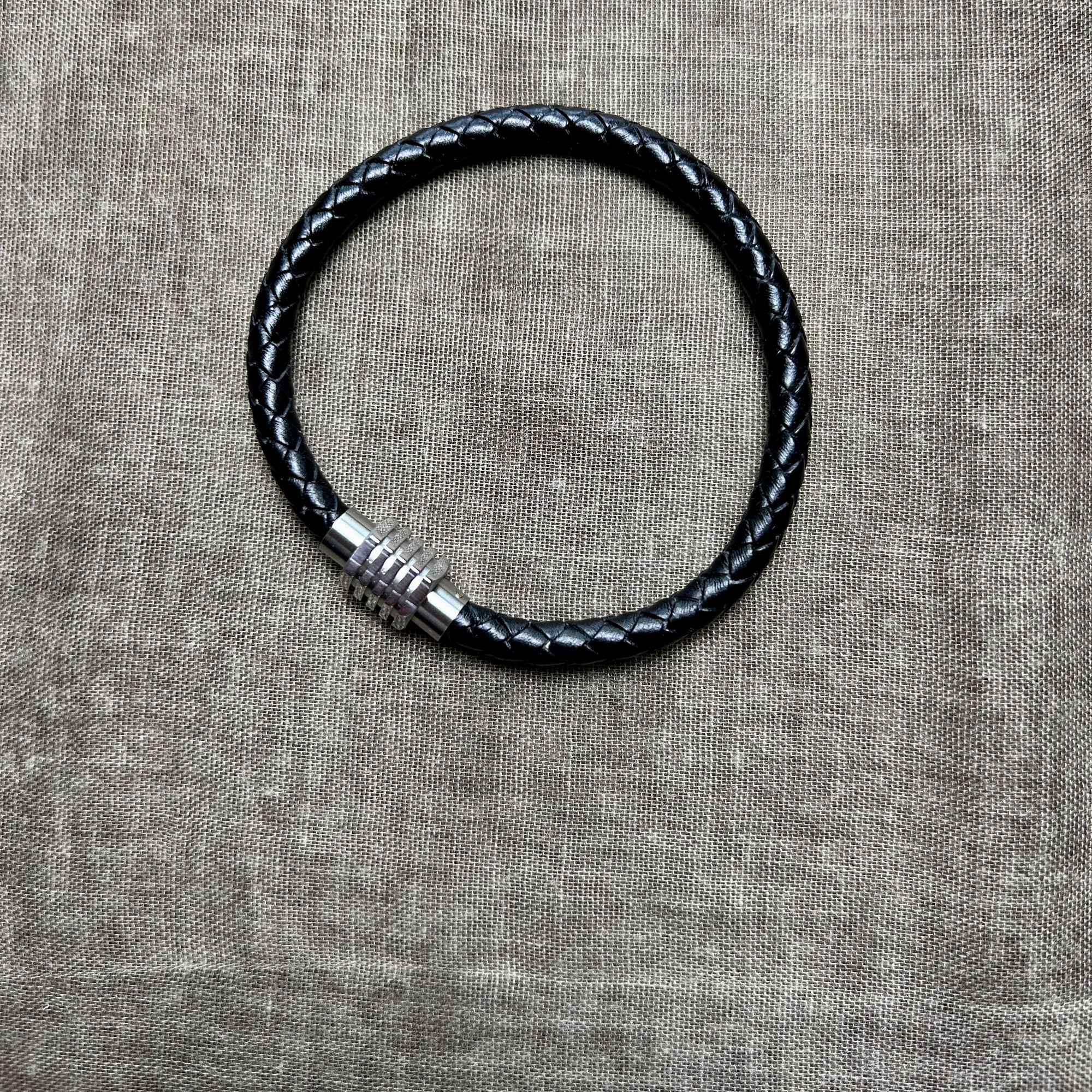 WILL black leather men's bracelet