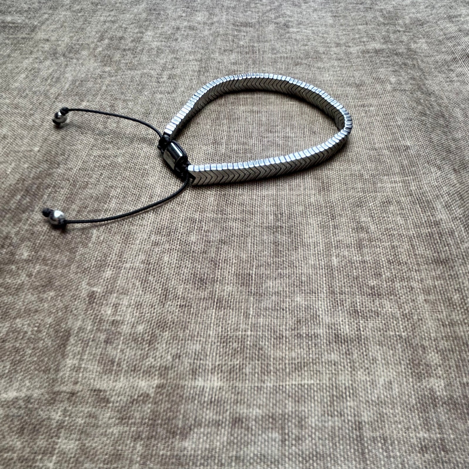 MARK men's herringbone slider bracelet