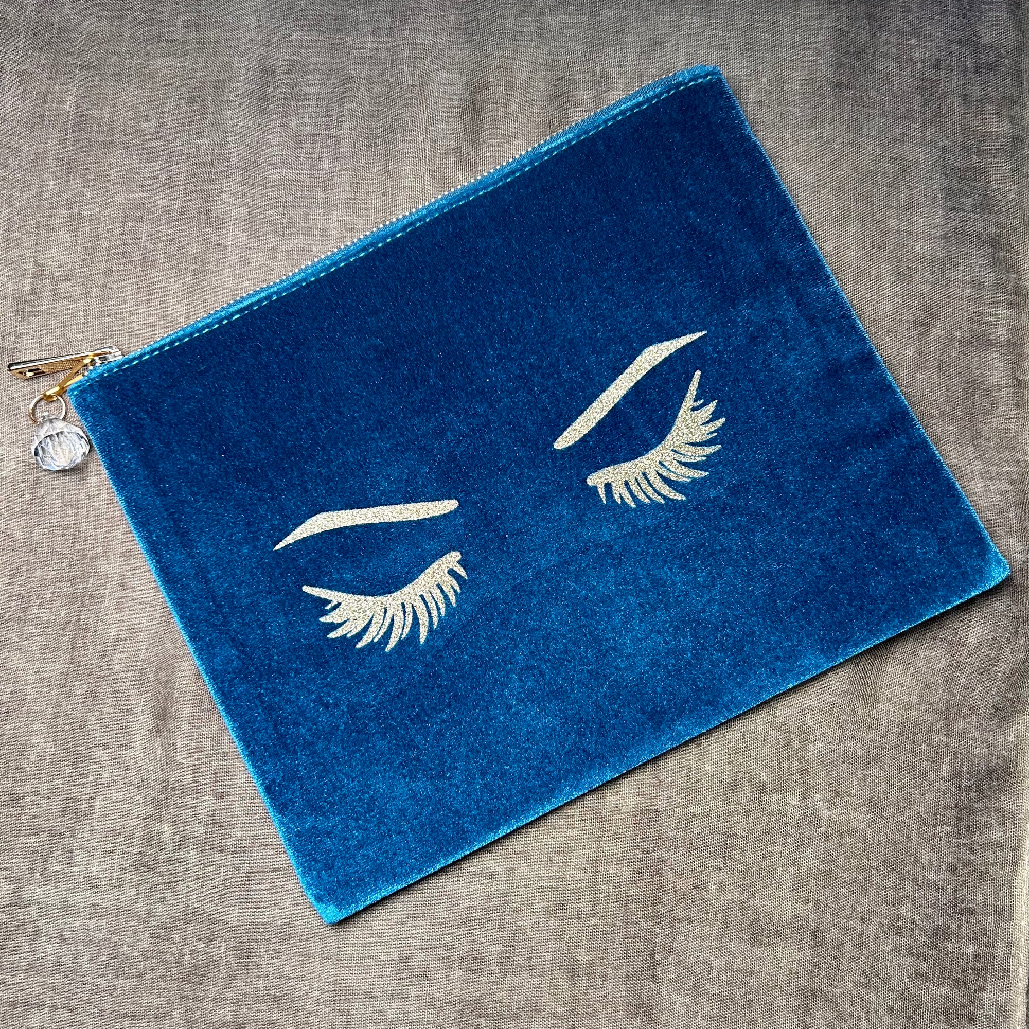 SANDRA velvet makeup bag with gold lashes design