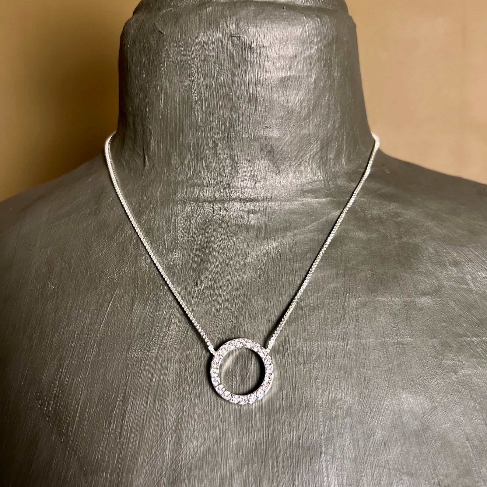 CHELSEA circle halo pendant necklace