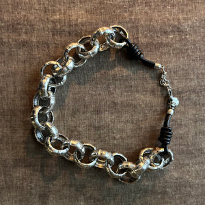 VALERIE chunky link short necklace