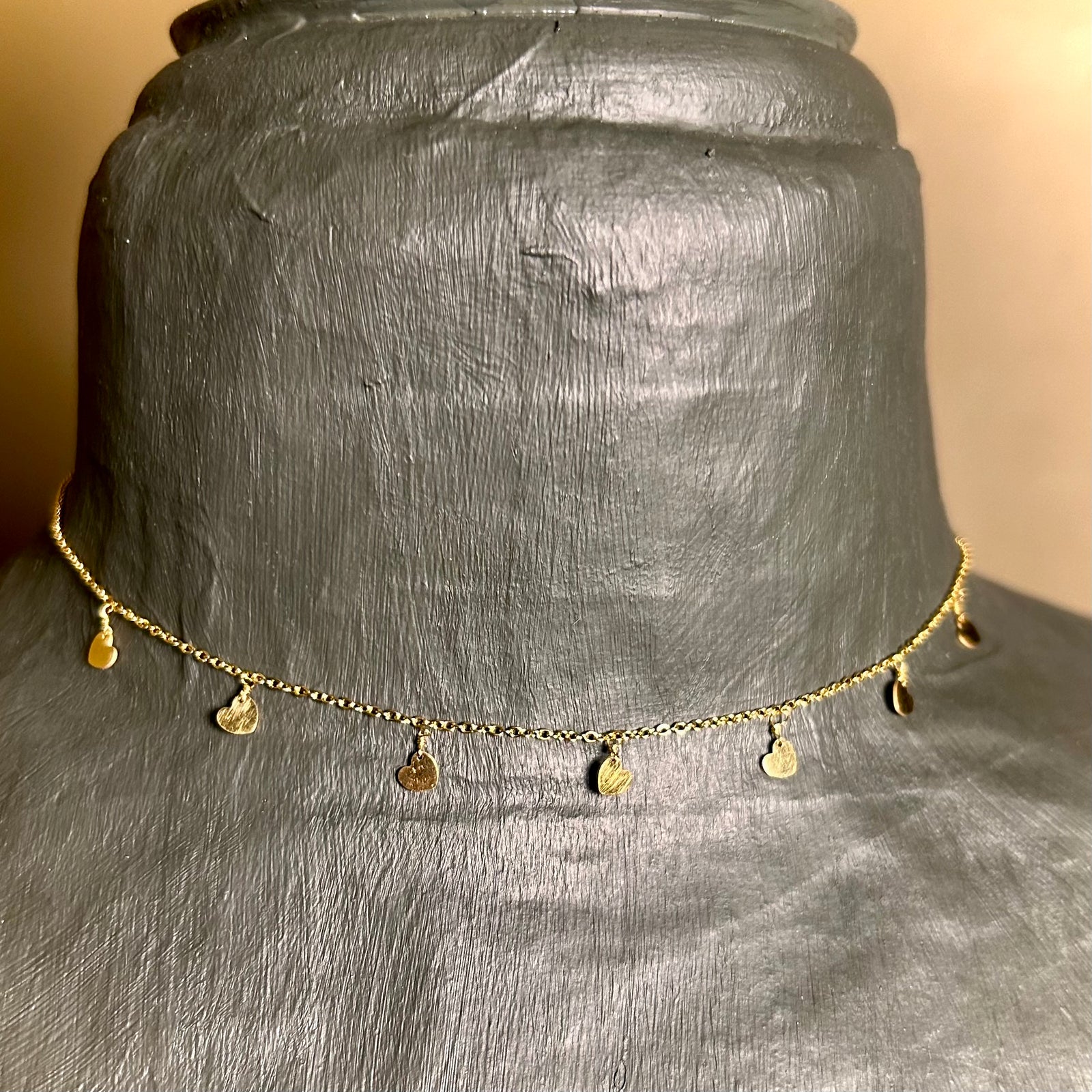 SHELBY steel chain necklace with little heart pendants