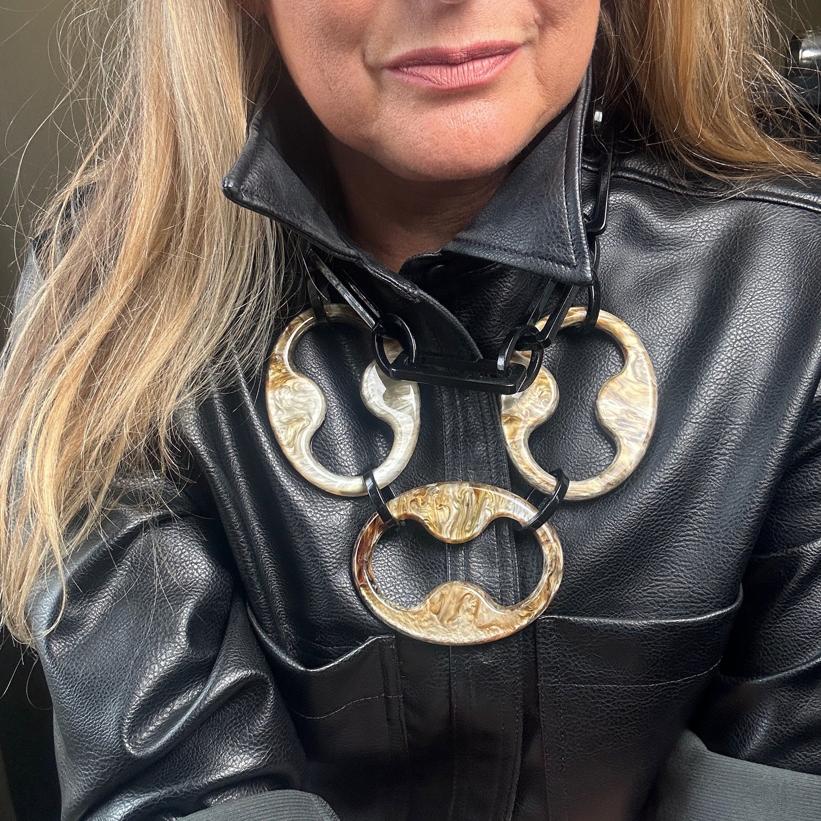 DELORES large resin link statement necklace