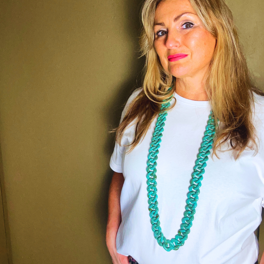 CLARISSA long resin link necklace