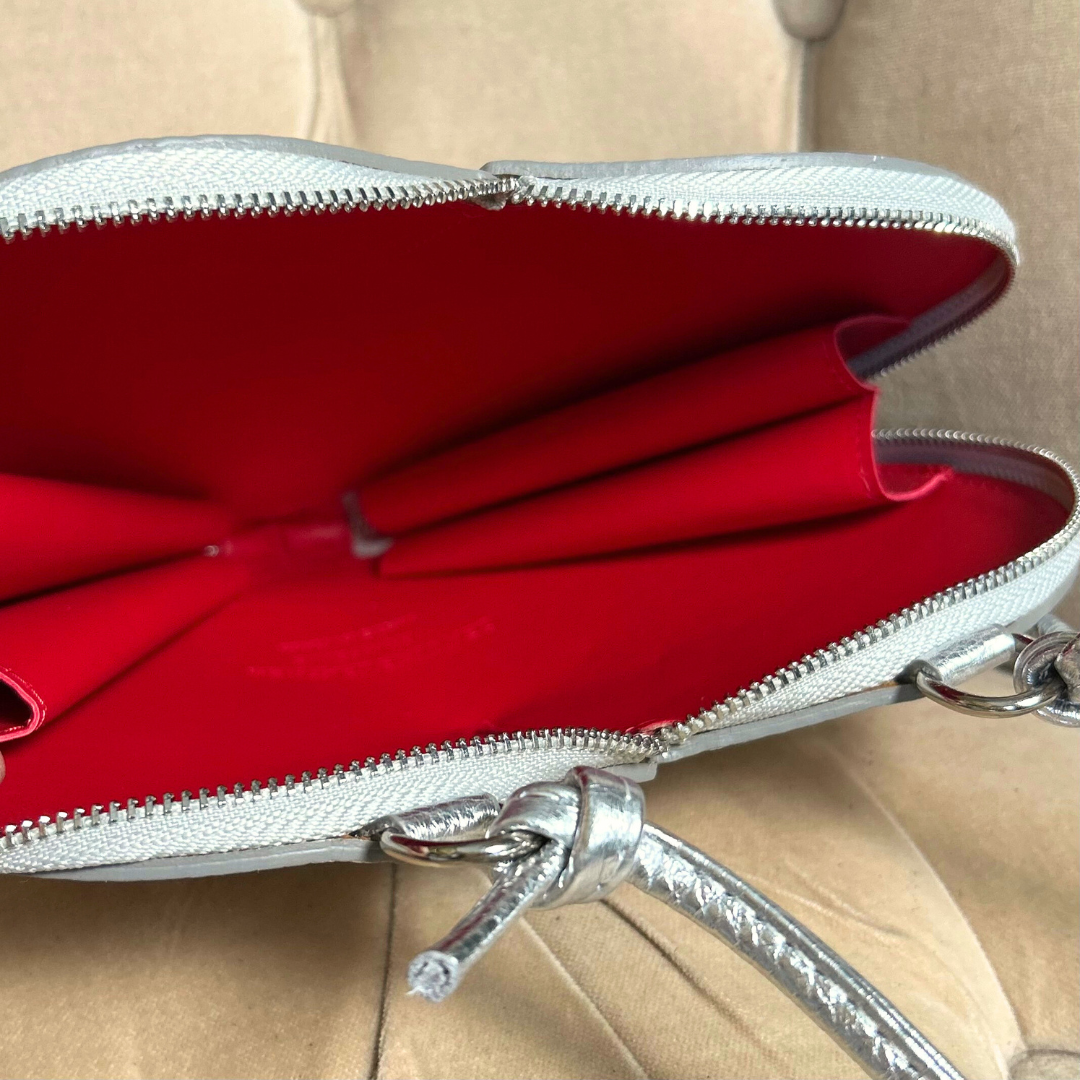 VENICE heart shaped leather handbag