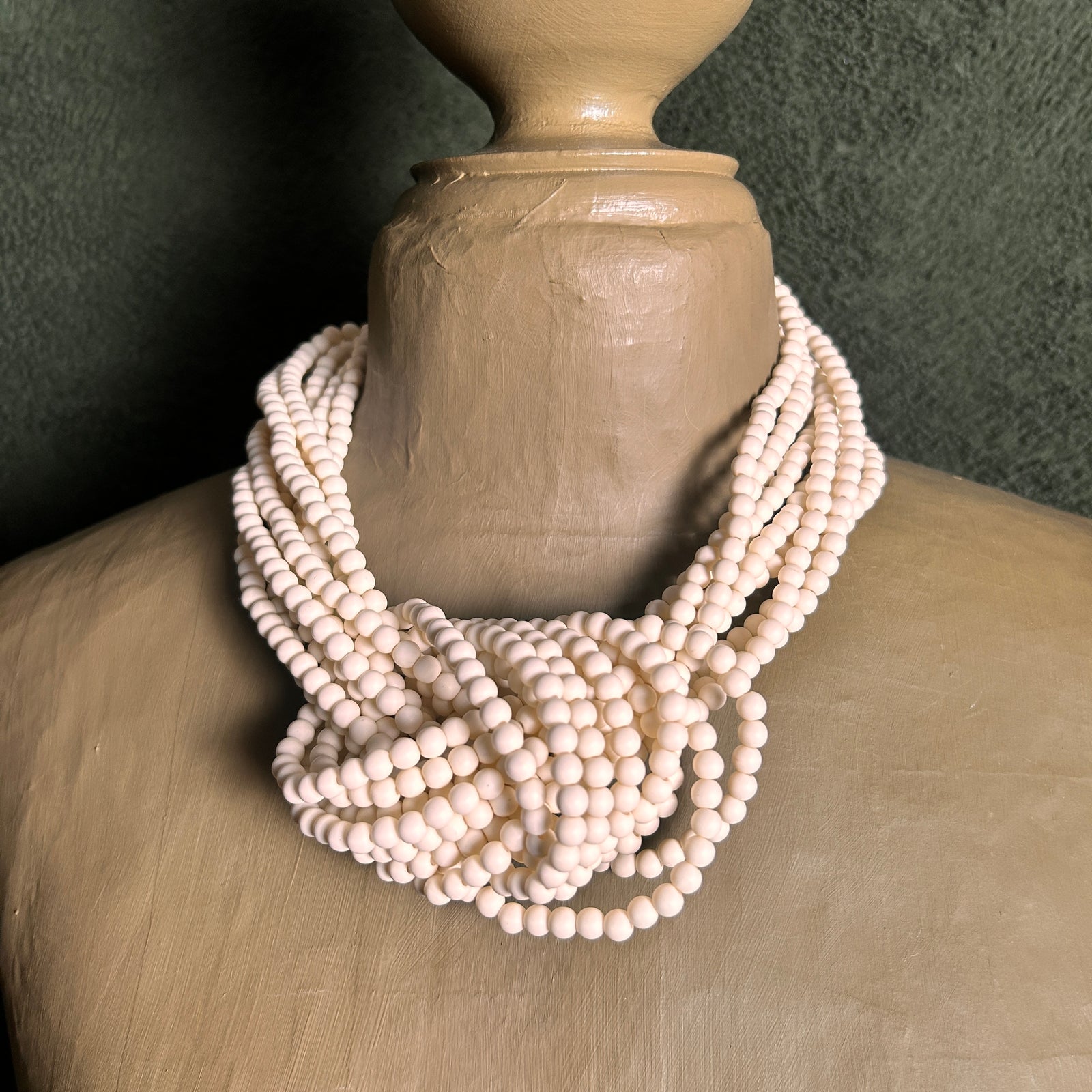 DOREEN knotted resin beaded choker necklace
